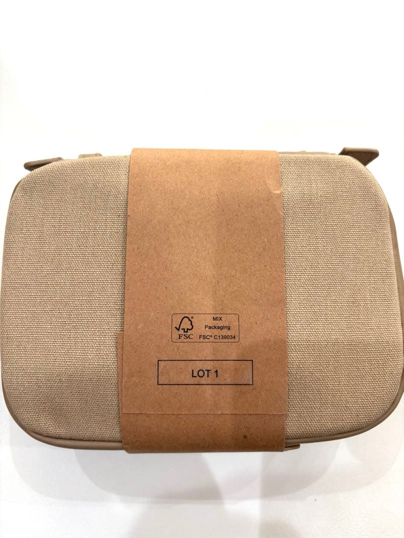 ★新品未使用★ANAファーストクラスアメニティ・パジャマ・風呂敷セット