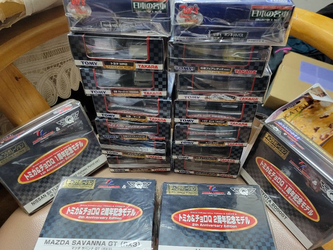 トミカ ＆ チョロQ 夢のコラボ 日本の名車 トイズドリームPRO 18種36台