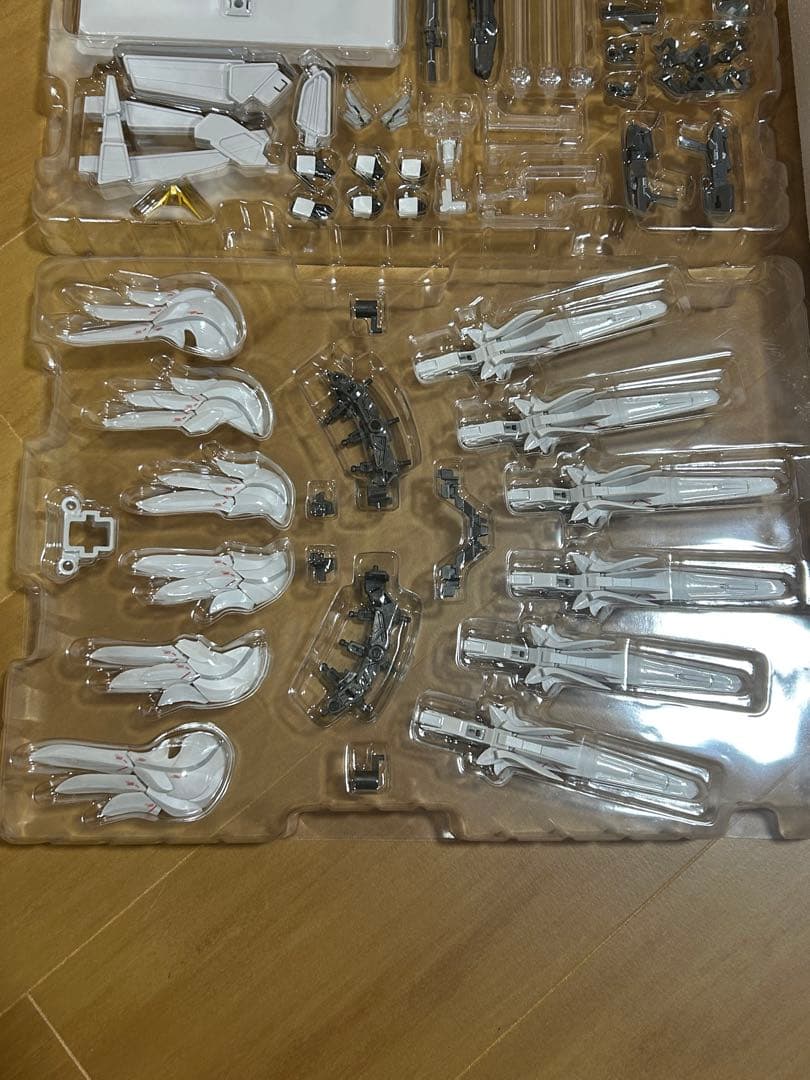 L COMPOSITE ウイングガンダムスノーホワイトプレリュード