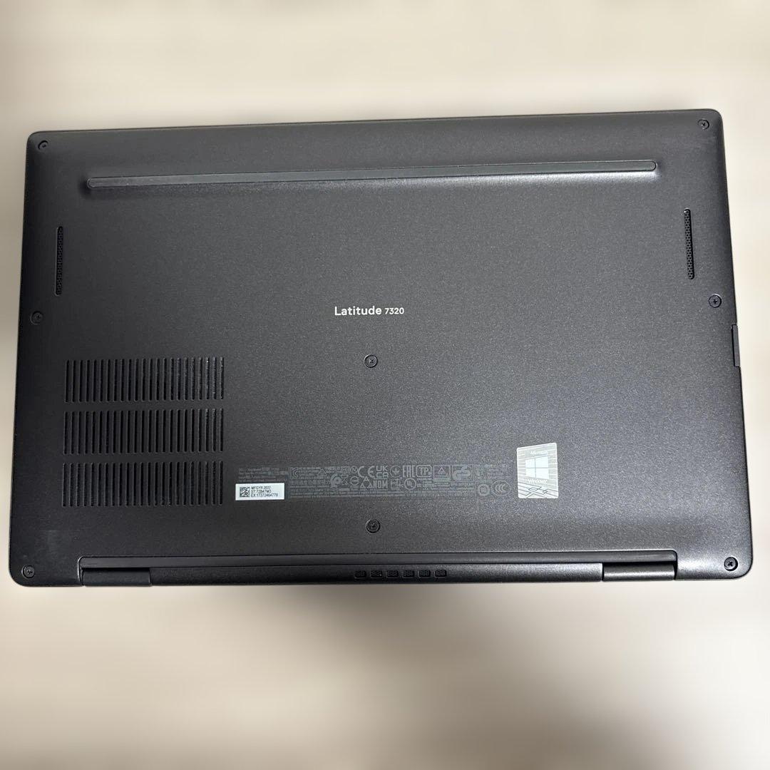 シナモノ本舗❗️LATITUDE7320メモリ32GB SSD512GB