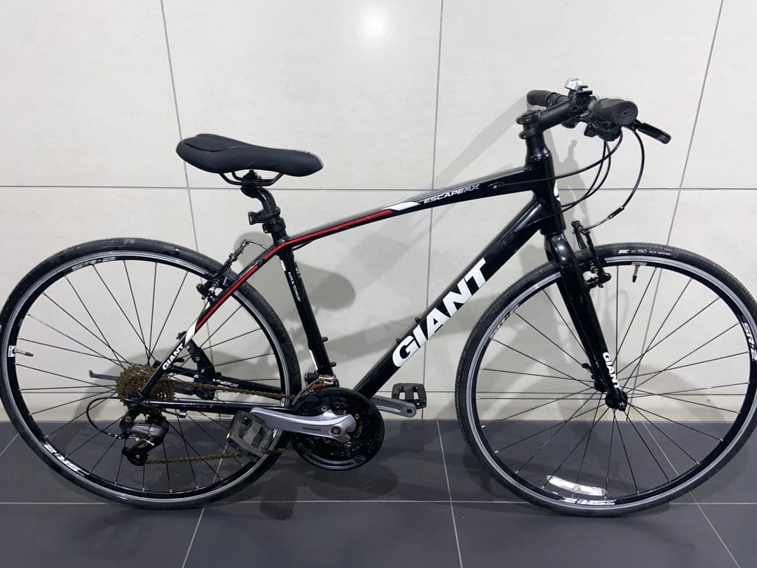 GIANT ESCAPE RX3 クロスバイク　ジャイアント　エスケープ4r3