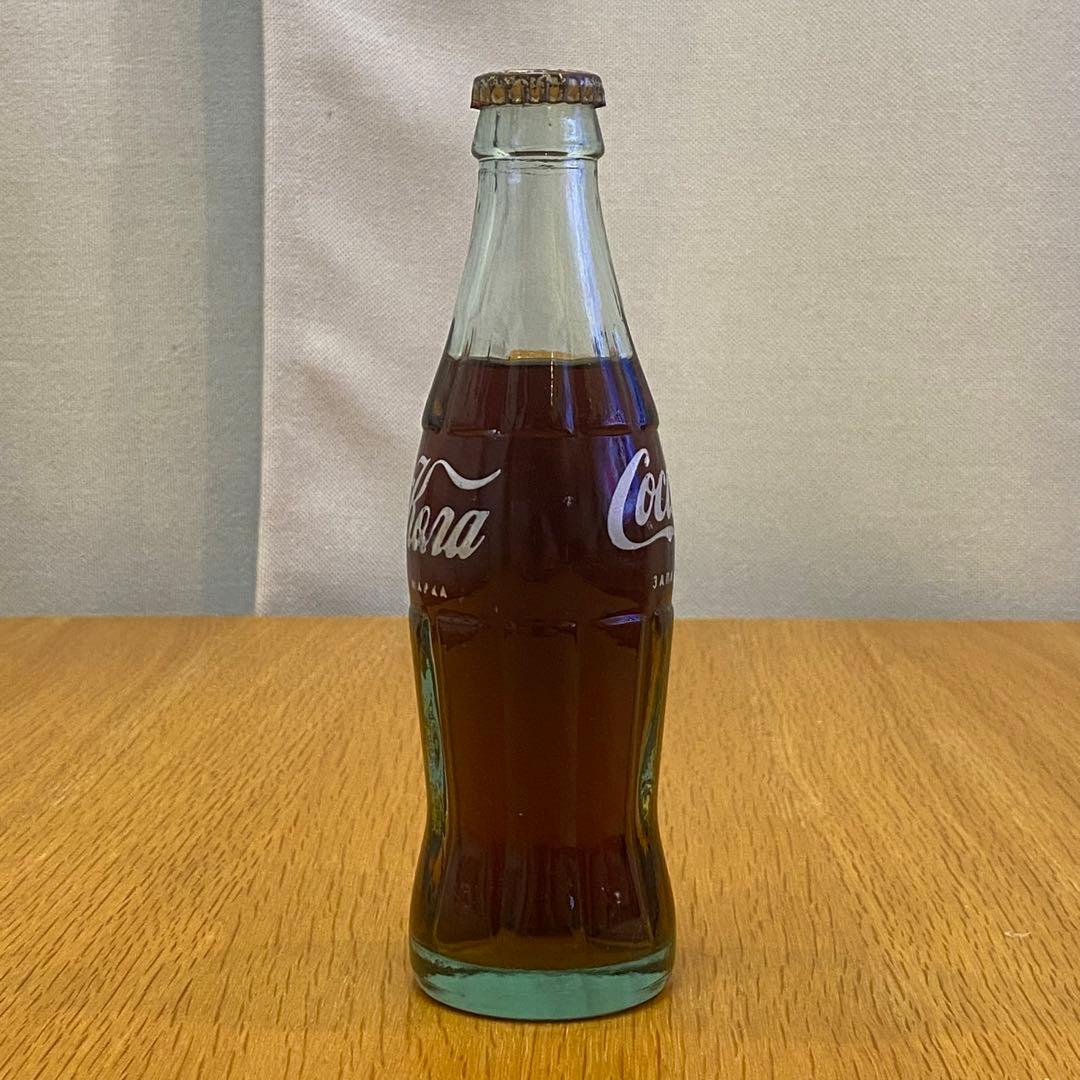 コカコーラ　ボトル　瓶　ブルガリア