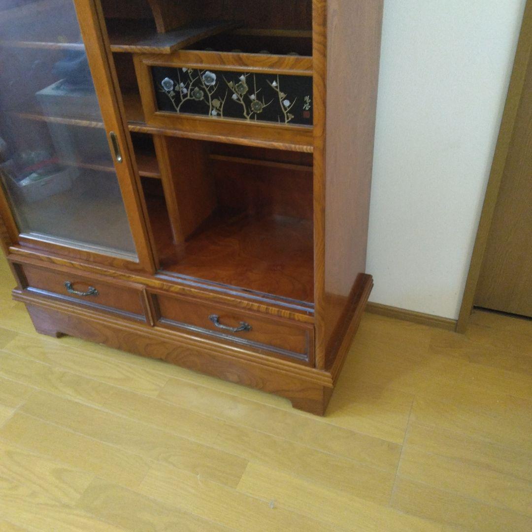 茶箪笥 ガラス扉付き 収納家具