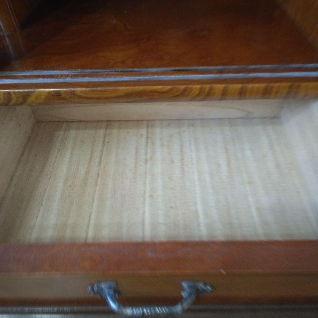 茶箪笥 ガラス扉付き 収納家具