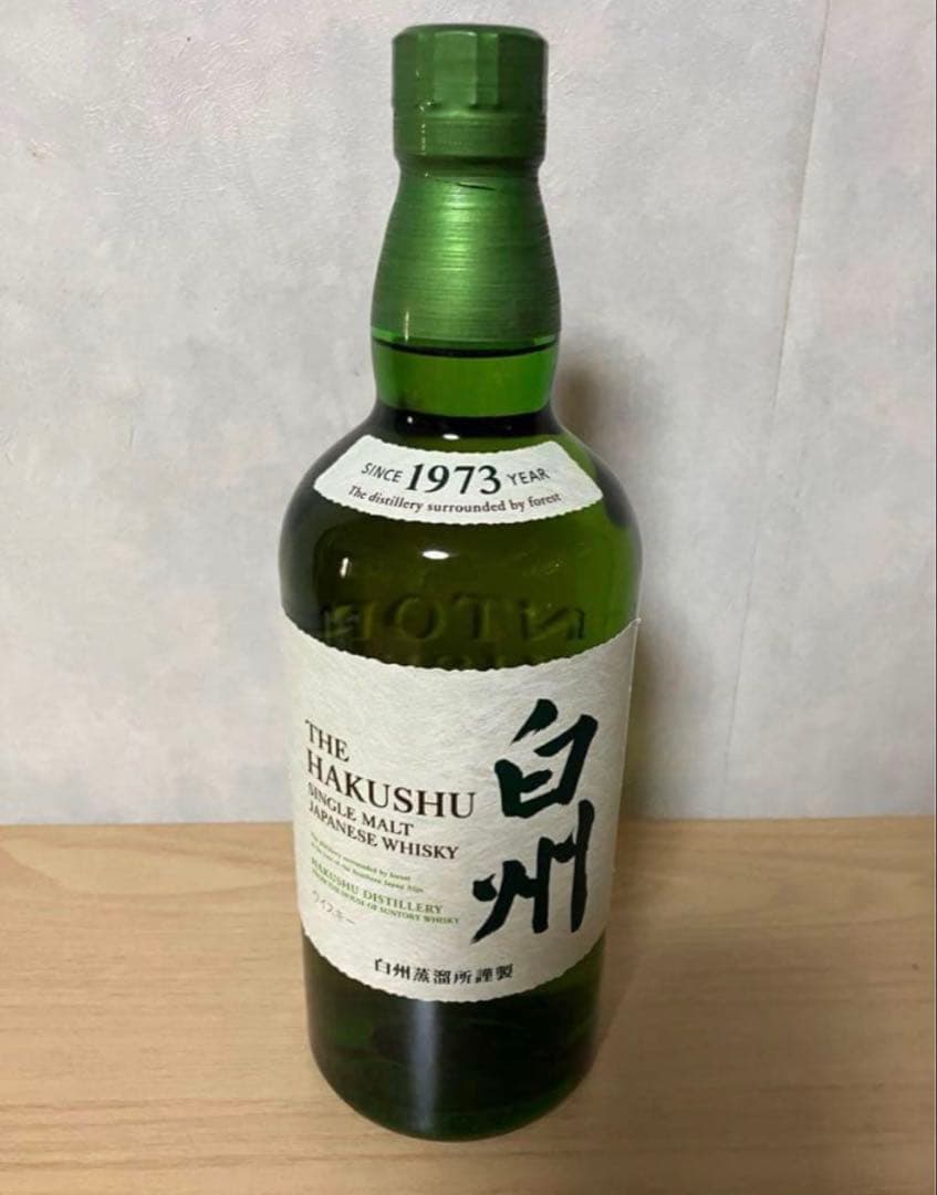 白州　700ml サントリーシングルモルトウィスキー