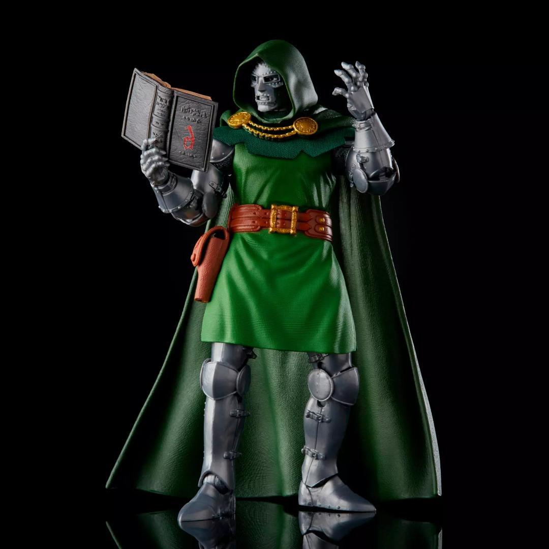 新品未開封ドクター・ドゥームレトロ10点のアクセサリ