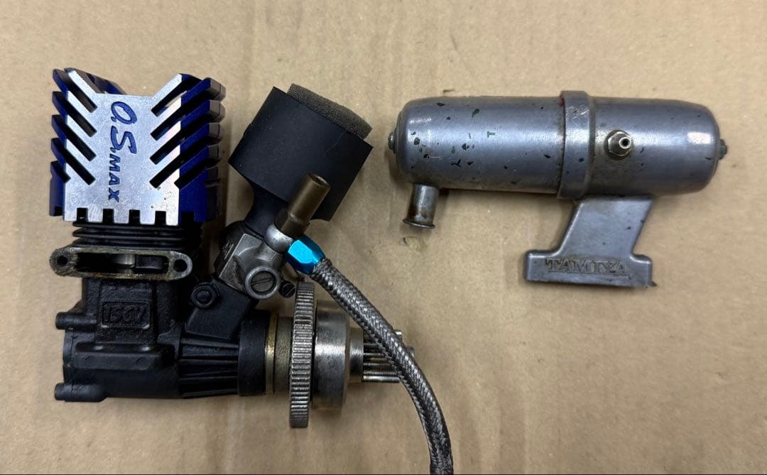 tgx OS MAX ガソリンエンジン マフラー付き