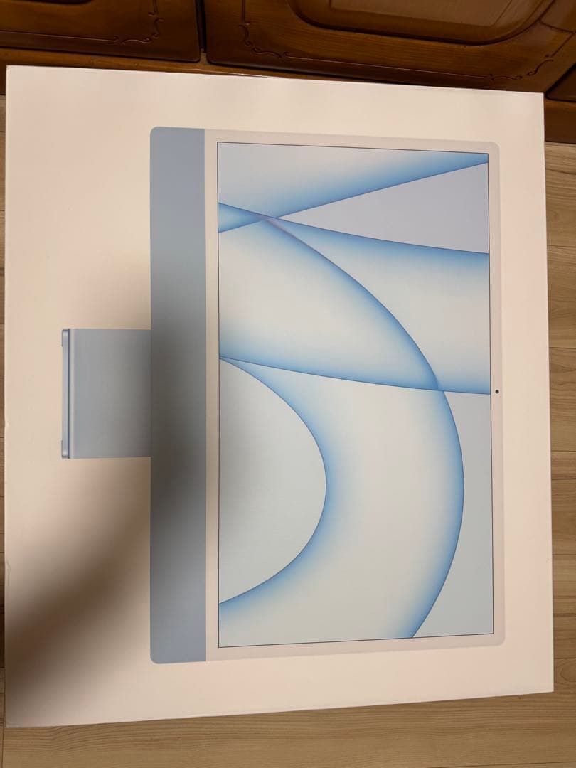a*3様 iMac 24インチ M1チップ 16GB /512GB/VESAモデ