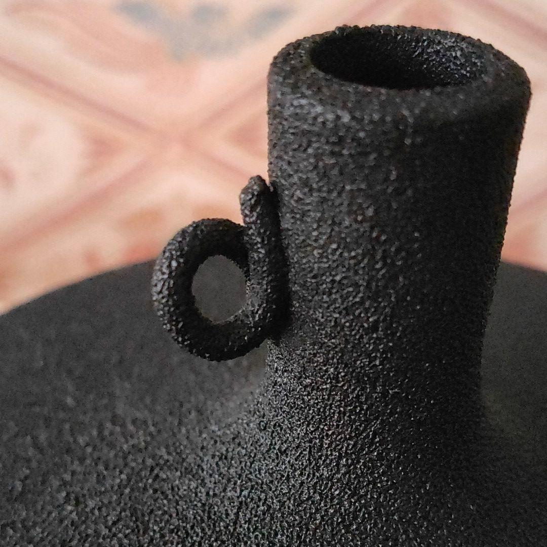 砂目 黒　小壺