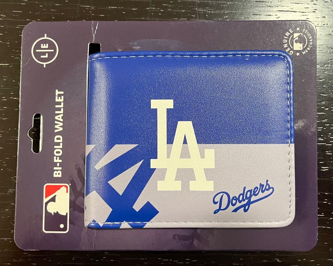 【MLB NYフラッグシップ店購入】大谷ファン必見“激レア”LAD限定二つ折財布