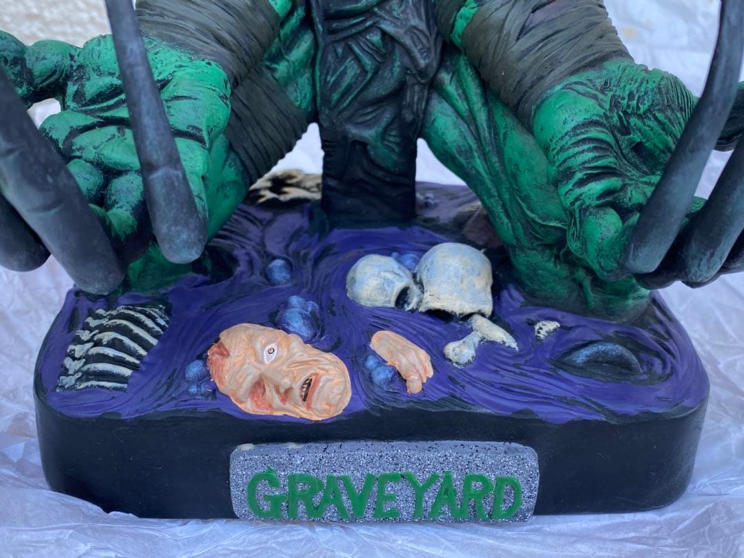 サンプン ガッツ 墓地　1/6 スケール