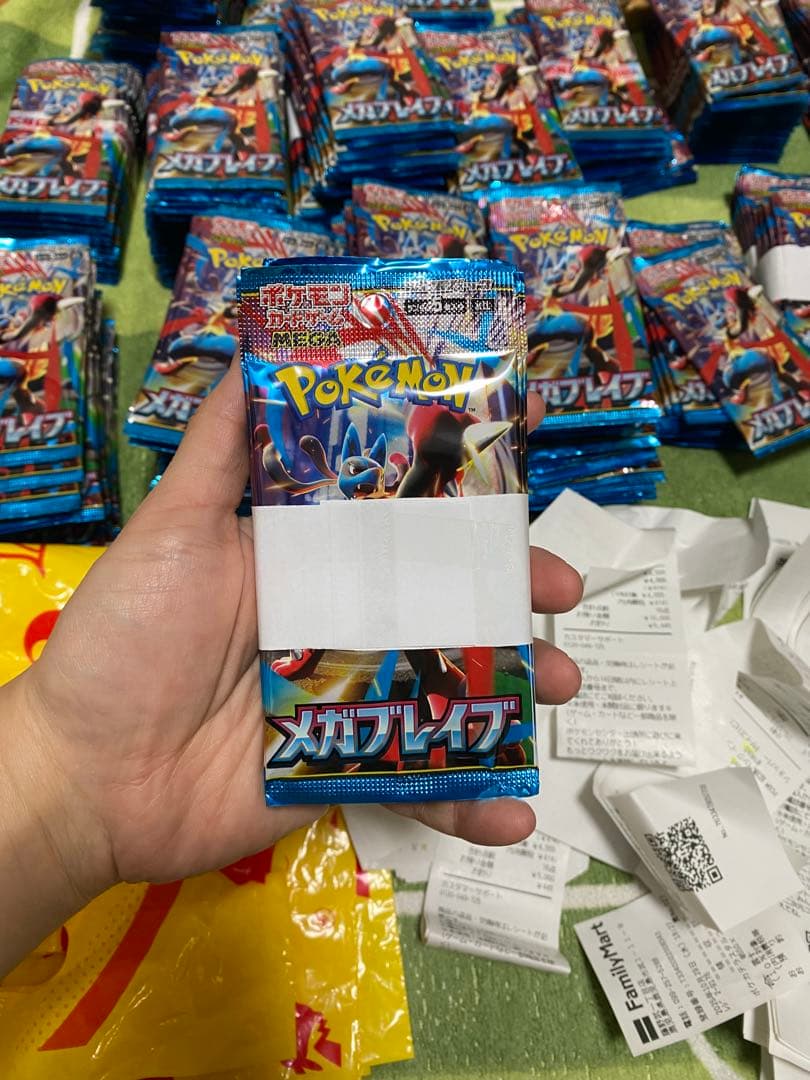 ポケモンカードゲームMEGA 拡張パック「メガブレイブ」100パック