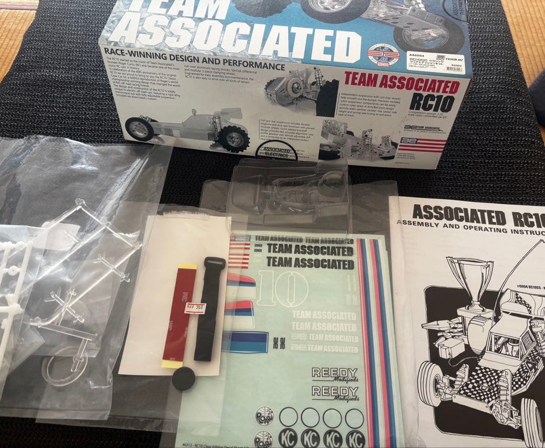ココさん専用ASSOCIATED RC10クリアエディション（組立済・未走行品）
