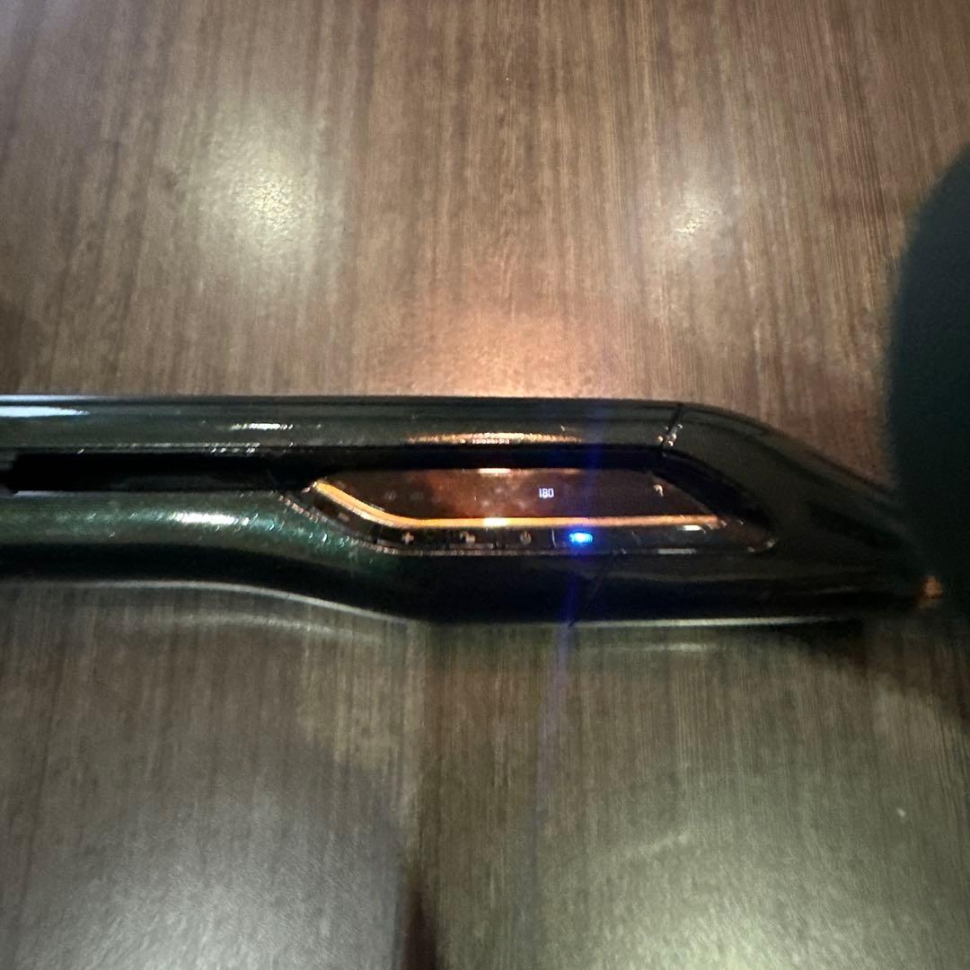 HAIRBEAURON 7D　ストレートアイロン　ヘアビューロン