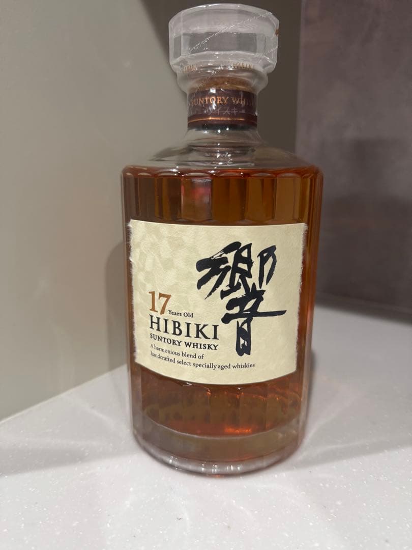 響 17年 ウイスキー サントリー