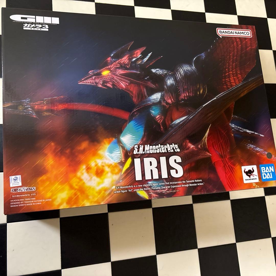 S.H.MonsterArts イリス