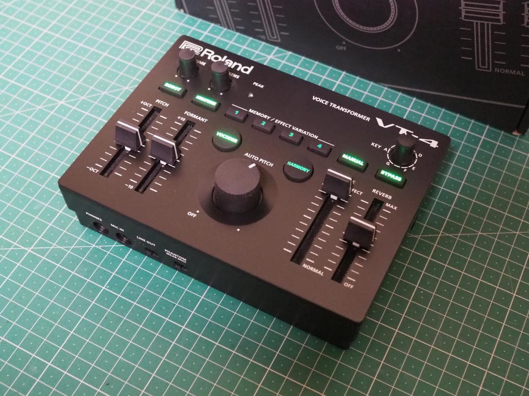 【中古・動作確認済】 ROLAND ( ローランド ) / VT-4