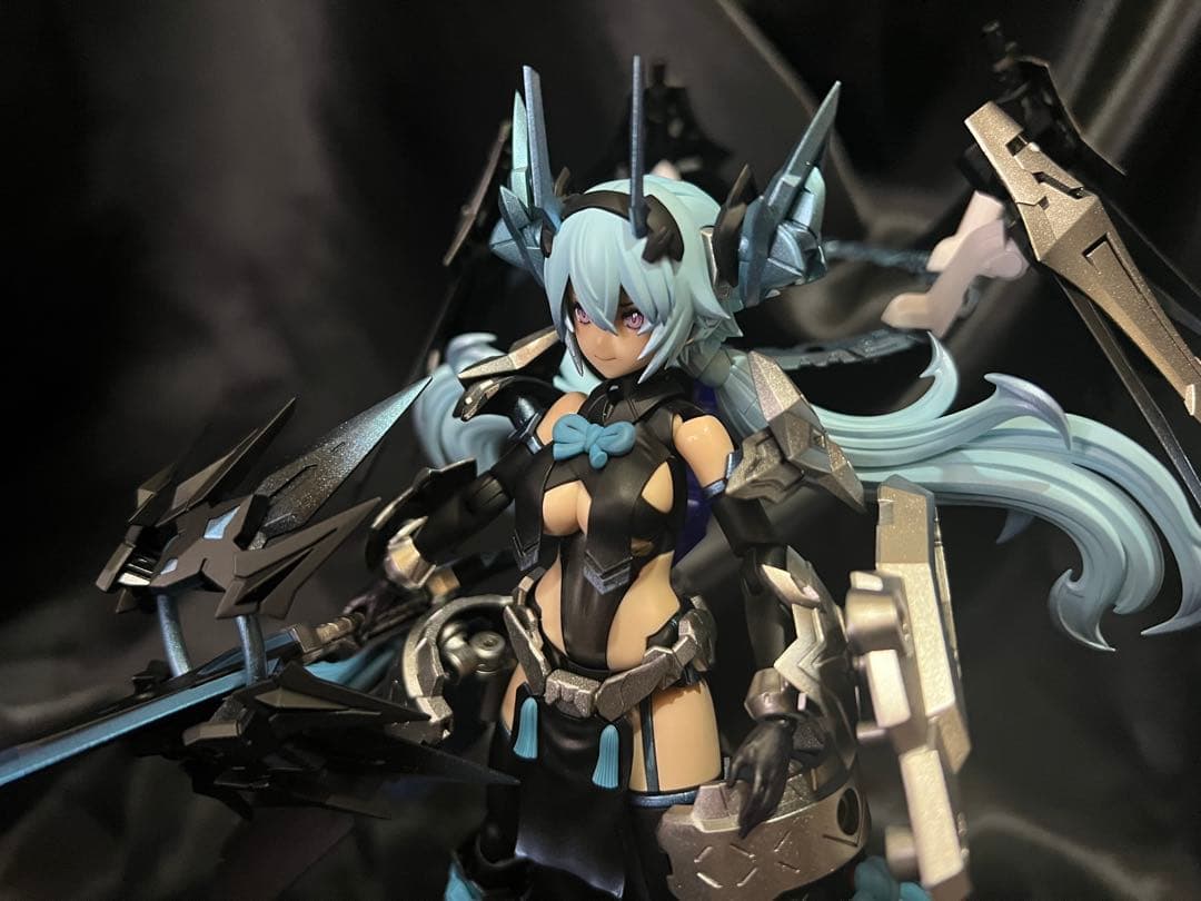 メガミデバイス 【皇巫 スサノヲ レガリア】 美プラ 塗装品