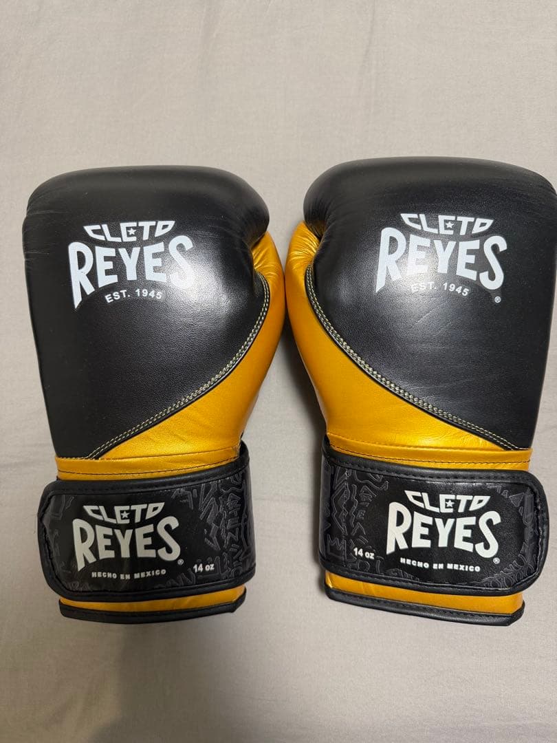【美品】CLETO REYES ボクシンググローブ 14oz ブラック/ゴールド
