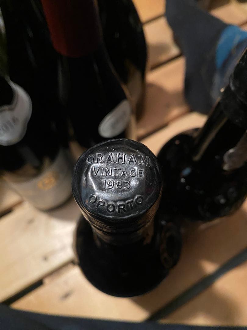 Graham's 1985 & Dow's 1977 ビンテージポート2本セット