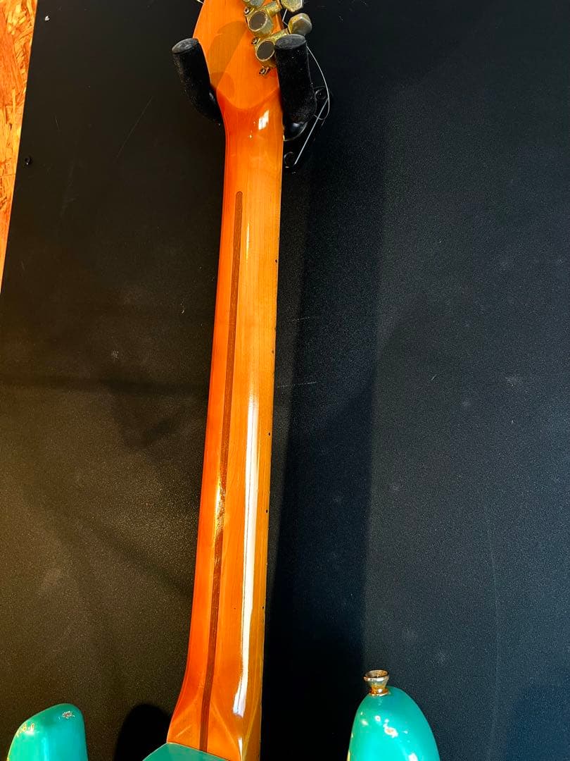 ニトロラッカー ヴィンテージ Tokai Stratocaster Type