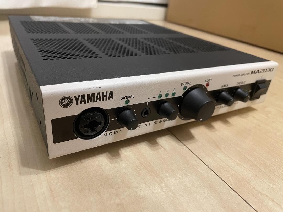 YAMAHA MA2030 パワーアンプ