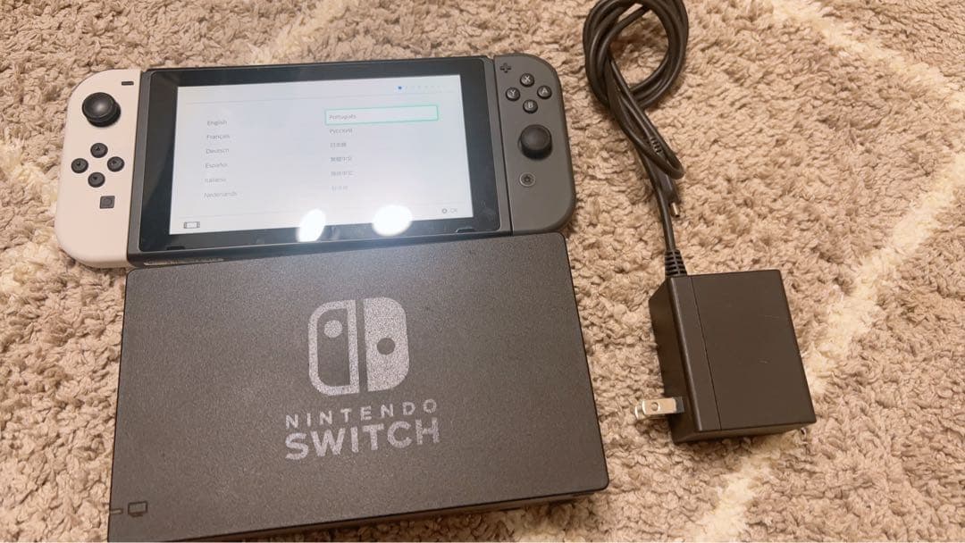 Nintendo Switch 本体 グレー/ホワイト