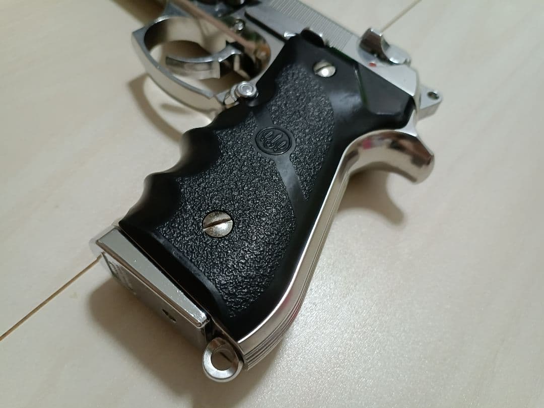 【中古品】東京マルイ ガスガン「M92F クロームステンレス」※訳あり