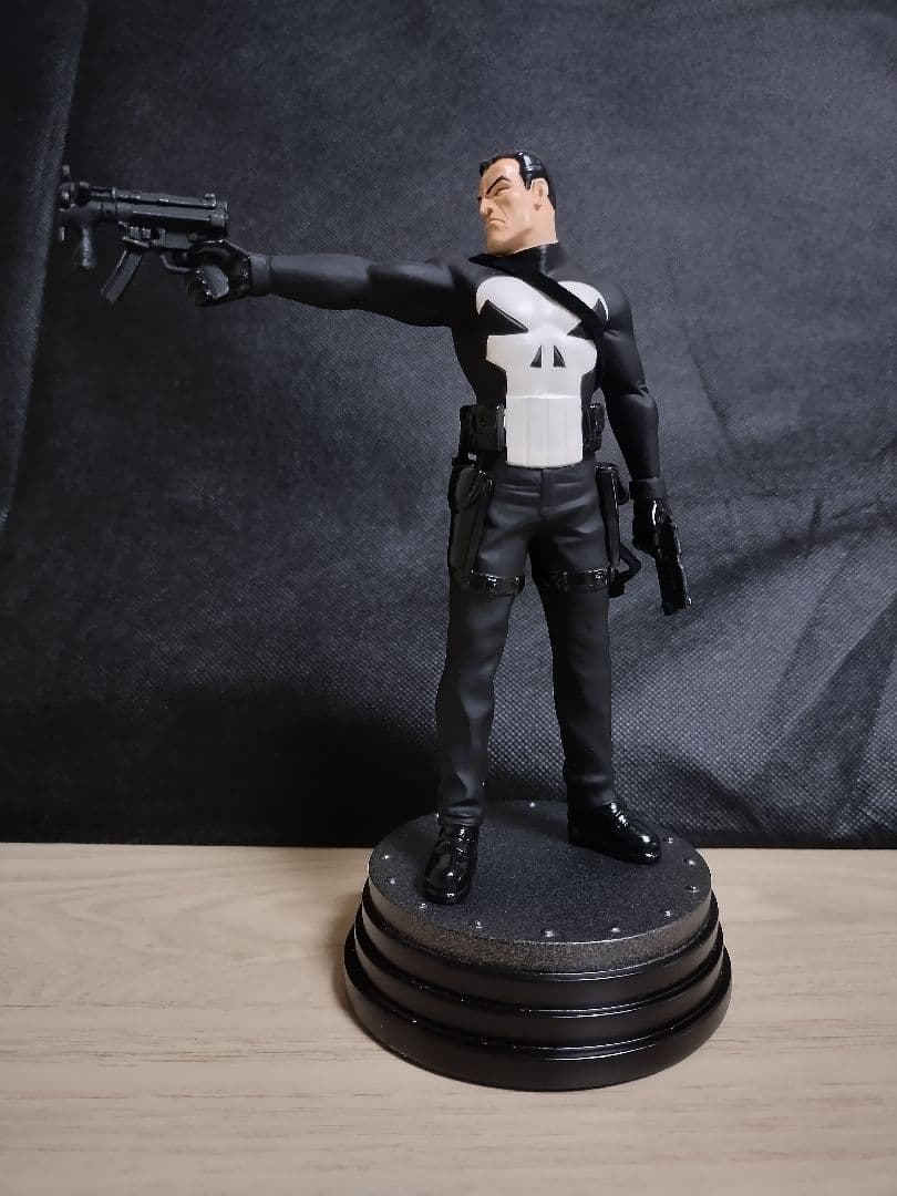 Marvel　パニッシャー　ミニ・スタチュー