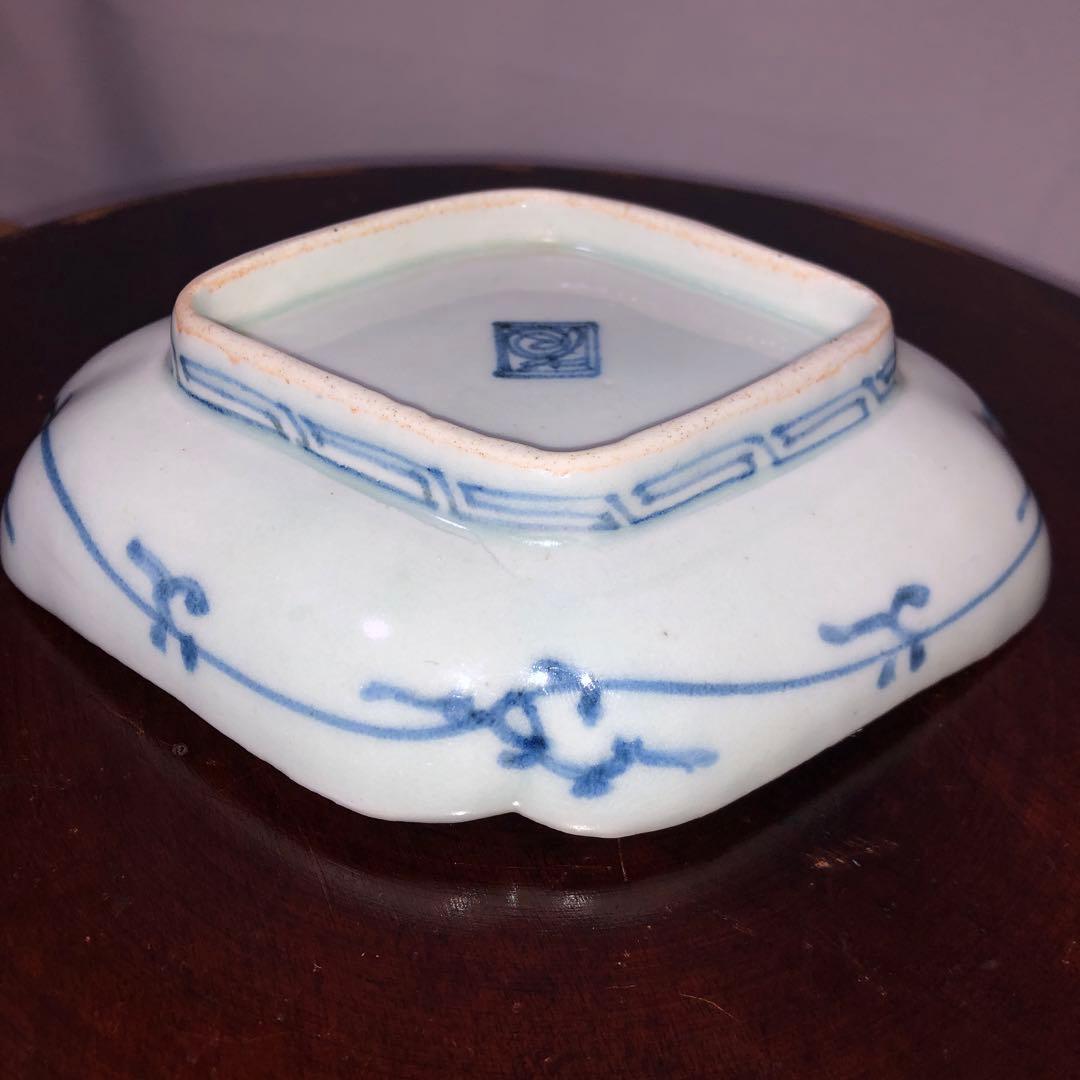 古伊万里染付　桜花楼閣山水文隅入菱形皿　型紙擦り