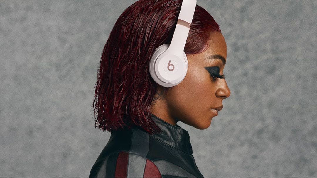 【新品】Beats Solo 4 ヘッドフォン　クラウドピンク　solo4 #1