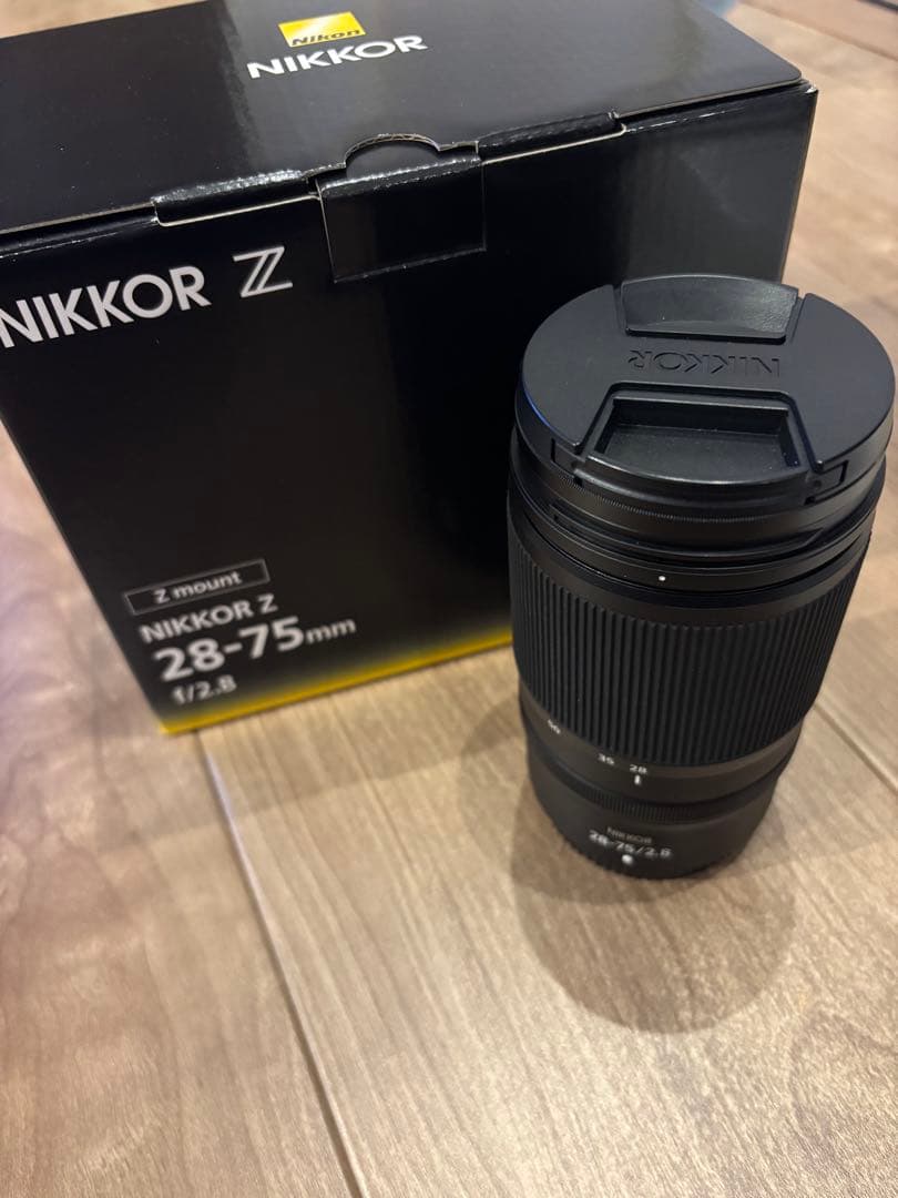 NIKKOR Z 28-75mm f/2.8 ズームレンズ ニコン