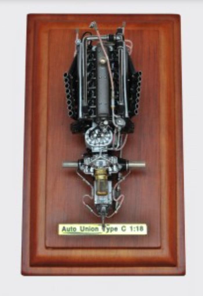CMC Auto Union Typ C 16Zylinder V-motor珍
