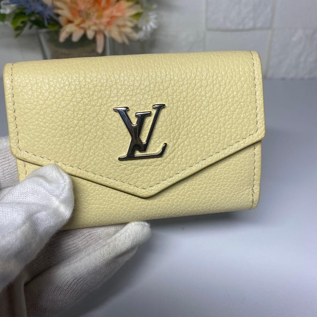 超美品 LOUIS VUITTON 限定カラー バナナ ロックミニ 財布