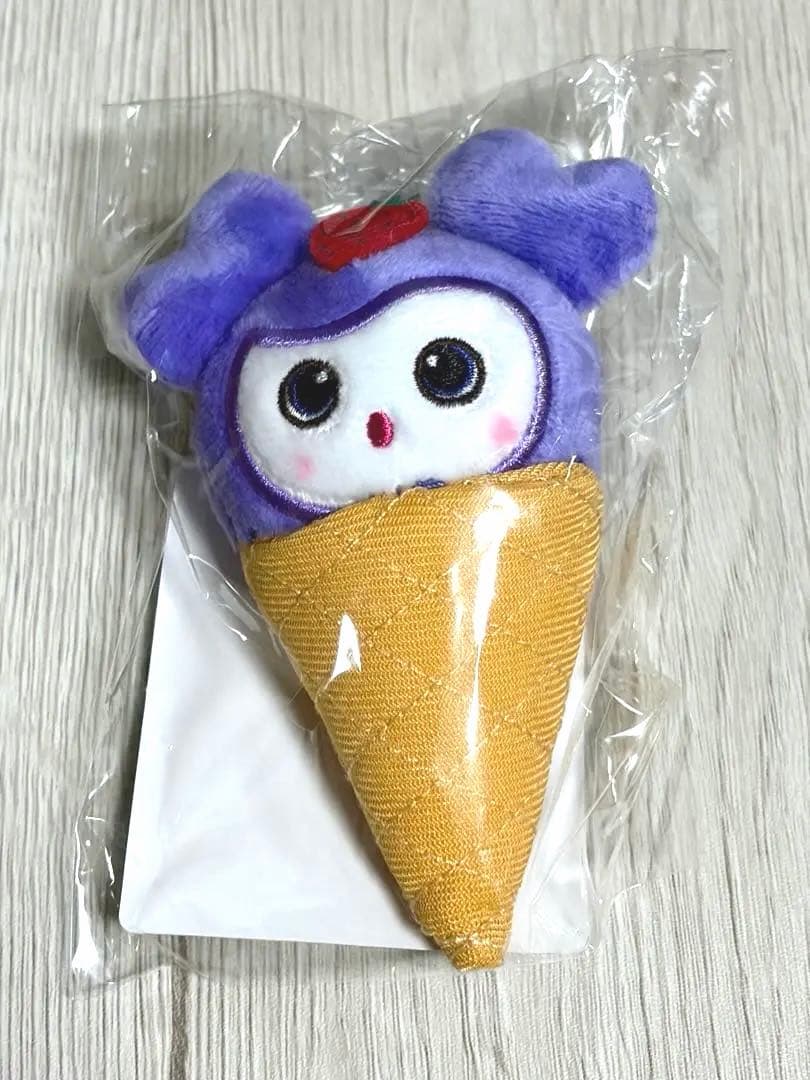 TWICE LOVELYS アイス ぬいぐるみ バッチ サナ サブリー
