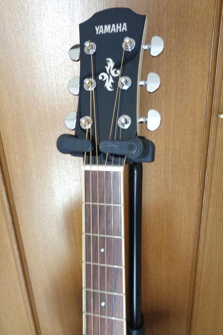 YAMAHA APX600　エレアコ　ヤマハ　純正ケース付　ほぼ未使用の美品