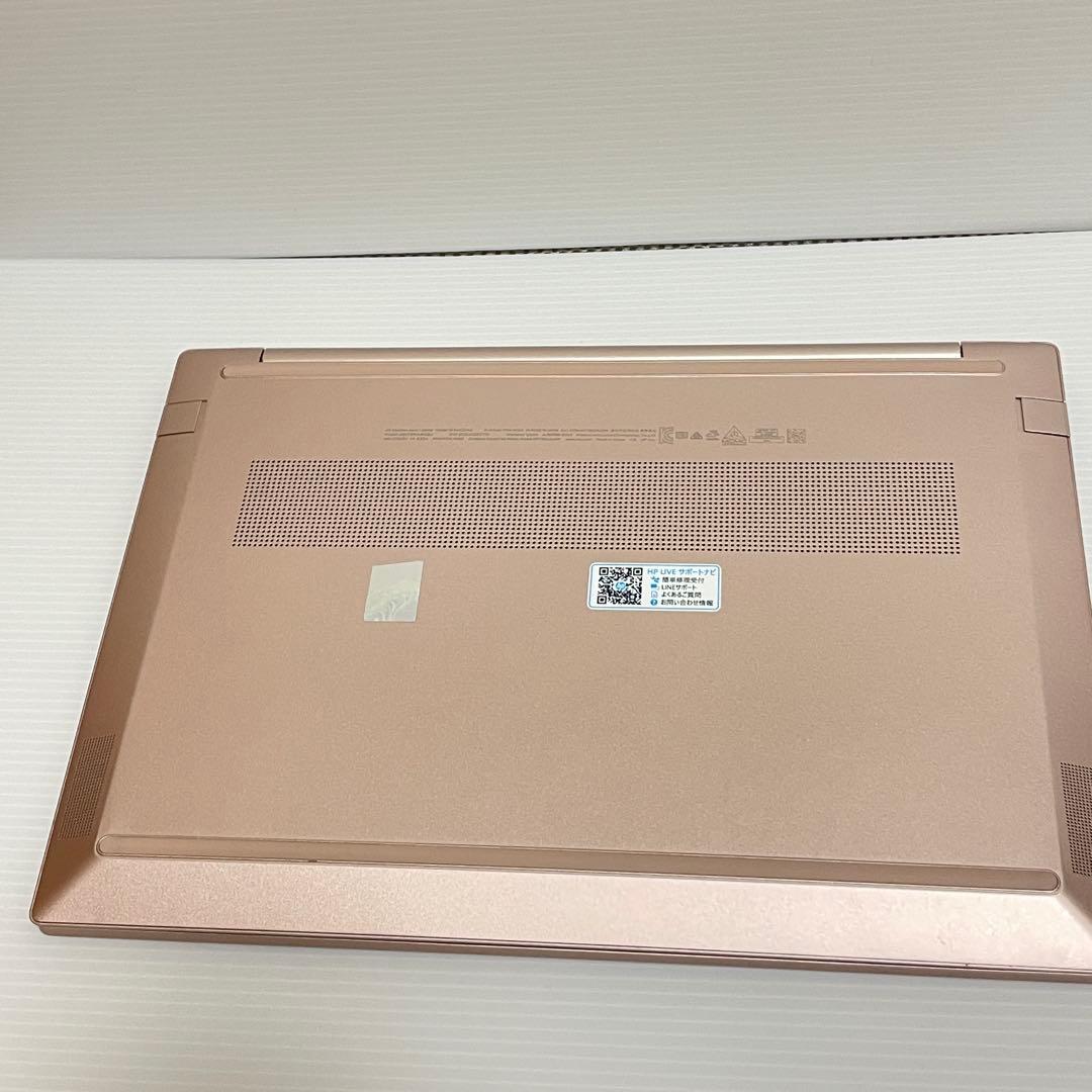 HP Pavilion Aero Laptop13-be1000 メモリ16GB