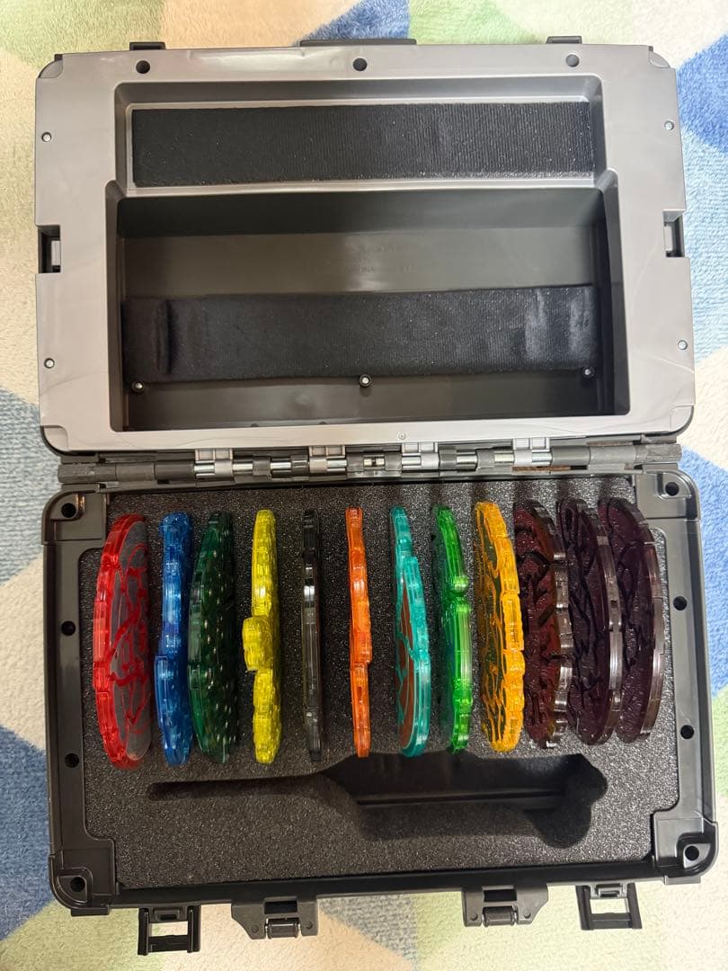 仮面ライダー響鬼 ディスクアニマルアタッシュセット 12枚入り