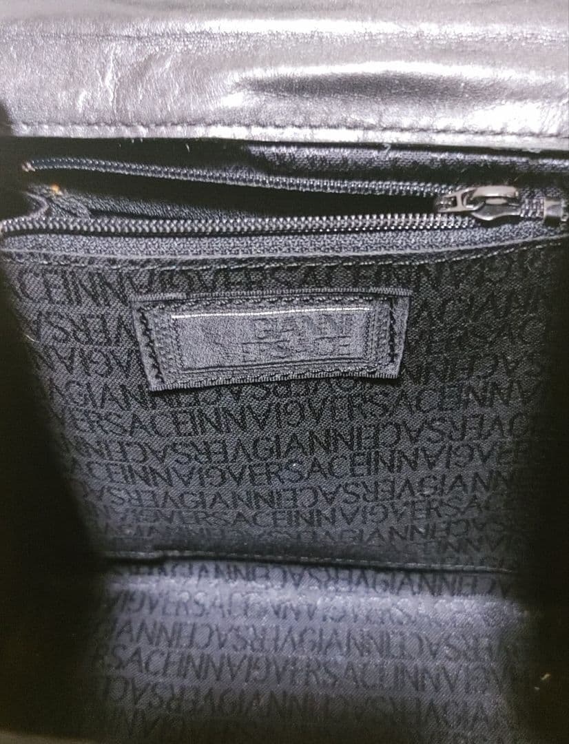 ヴェルサーチバニティバック