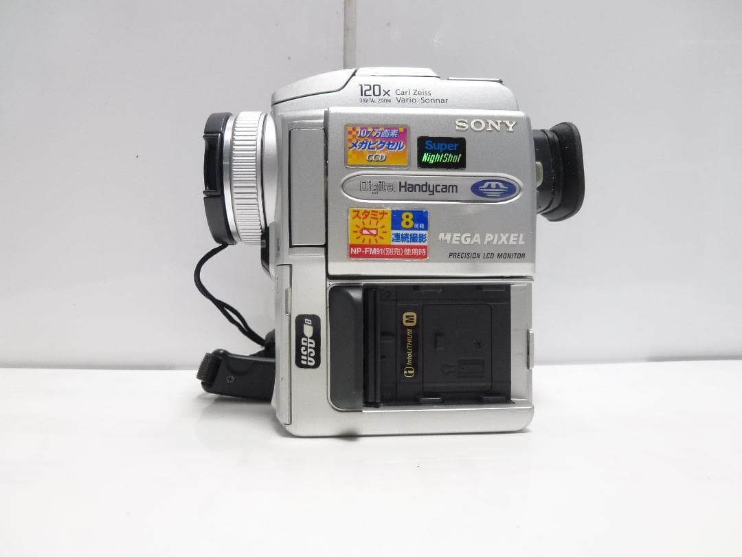 動作品　Mini DV　ソニーデジタルビデオカメラ　SONY DCR-PC110