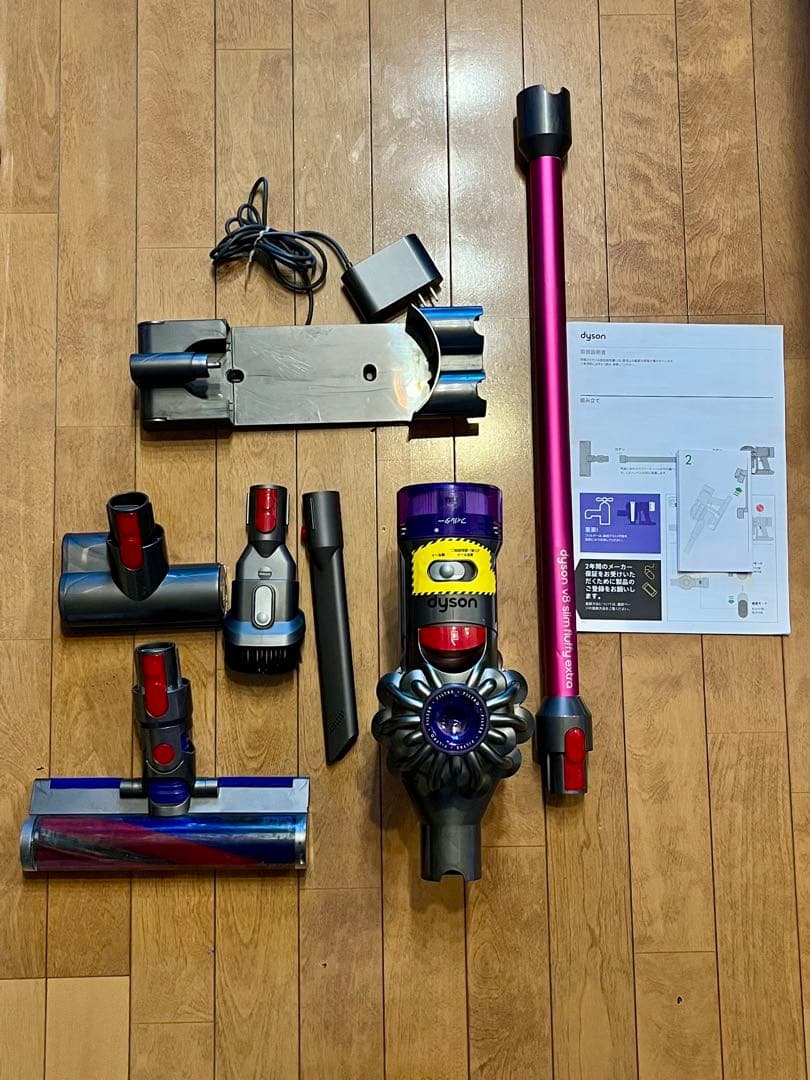 Dyson V8 Slim Fluffy Extra コードレス掃除機