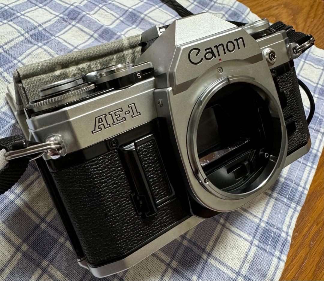 Canon AE-1 キャノン フィルムカメラ データバック付き