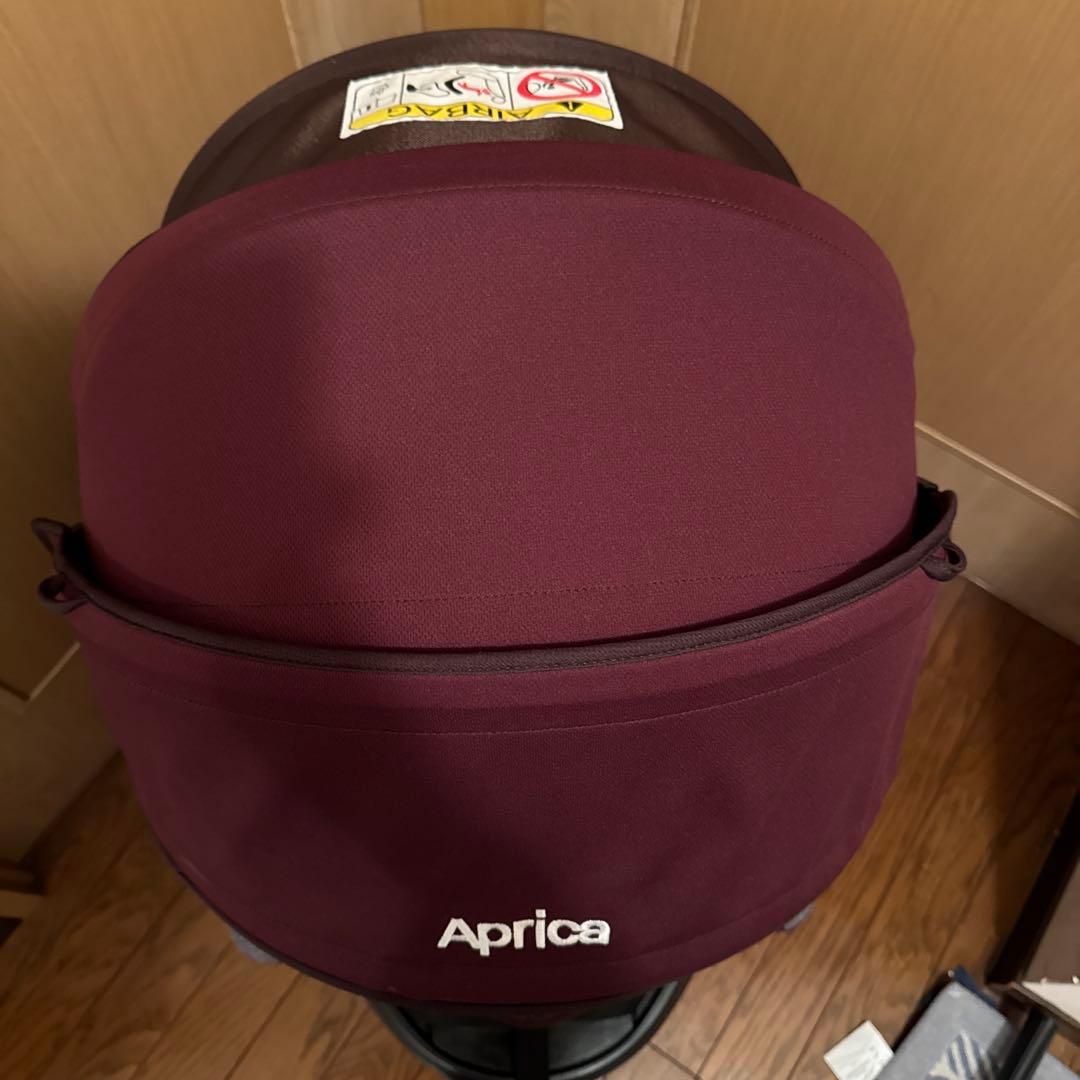 【送料無料】アップリカ フラディアグロウ ISOFIX