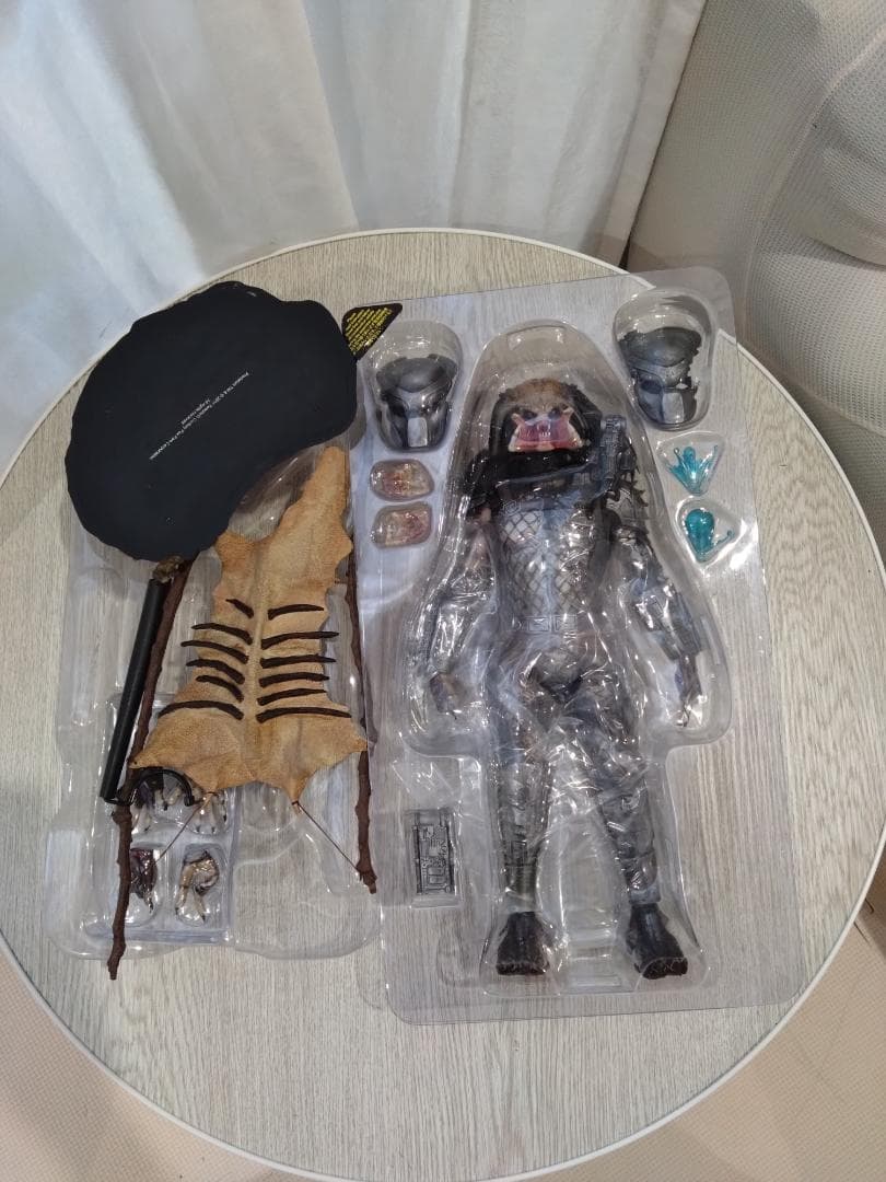 ホットトイズクラシックプレデター フィギュア