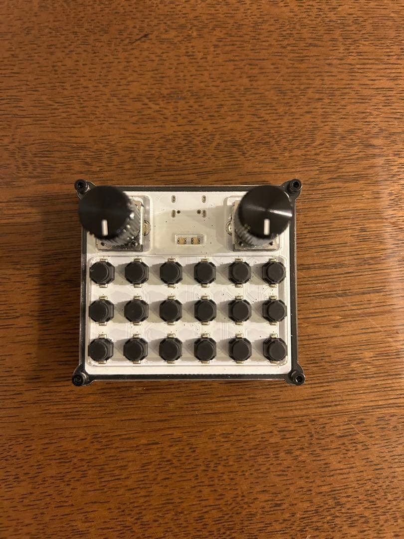 ハ*モ様 this.is.Noise MIDI コン　NM2 ケース付