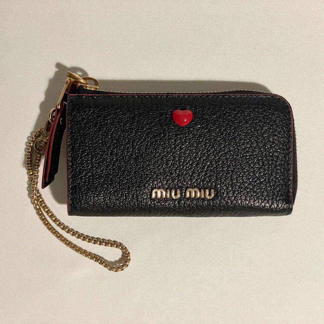 miu miu ミュウミュウ マドラスレザー ハートレター キーケース