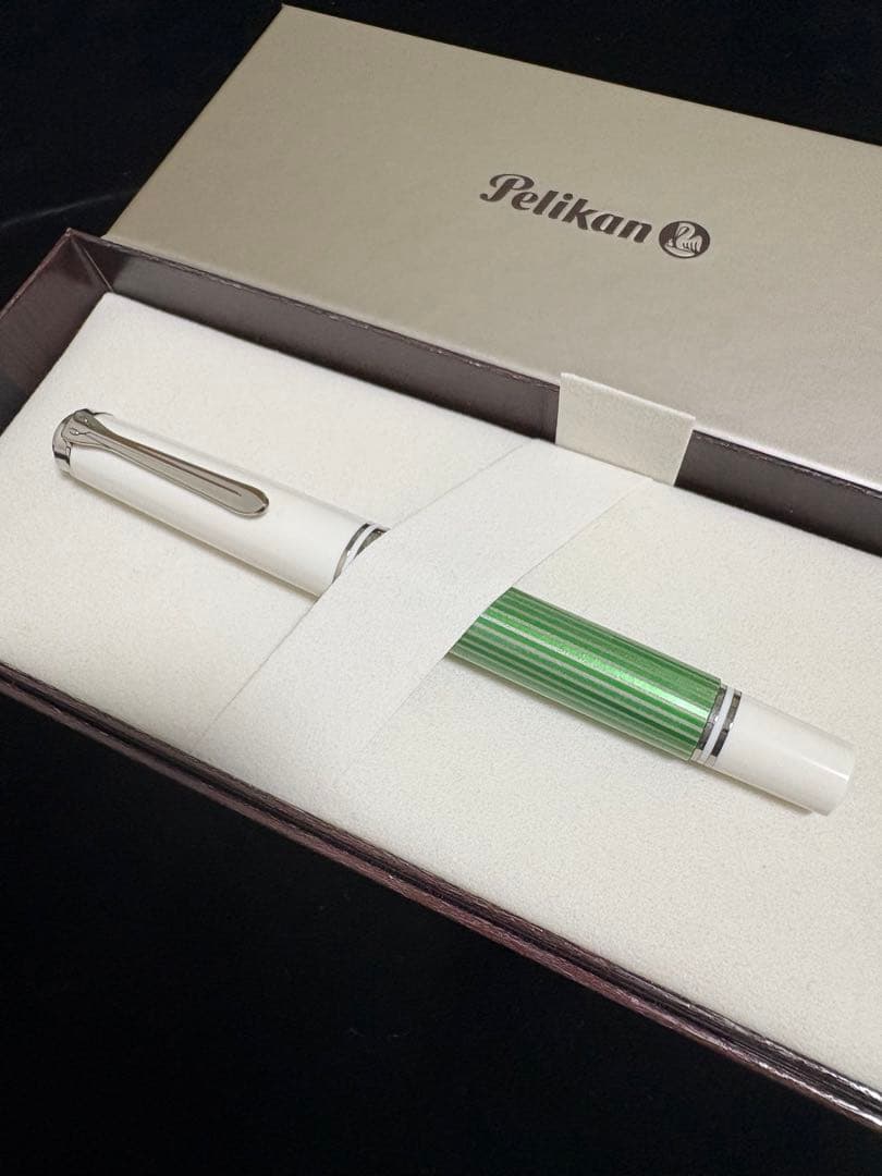 ペリカン万年筆　スーベレーンM605グリーンホワイト ペン先EF 14金