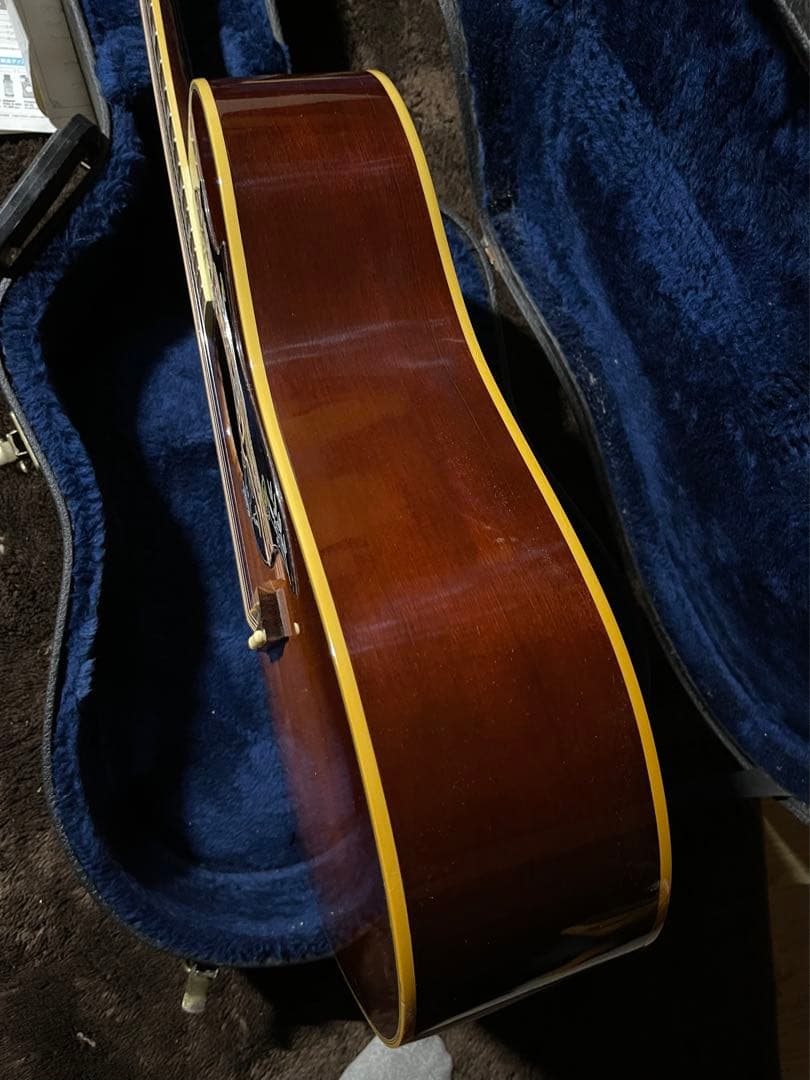 Gibson Hummingbird 2002年製