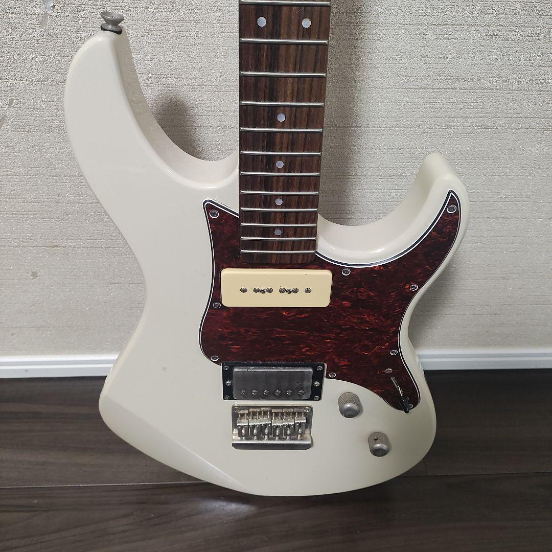 Yamaha PACIFICA ホワイトエレキギター 弦なし パシフィカ