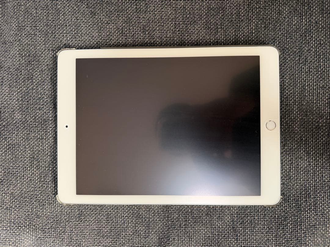 iPad Pro 9.7インチ 本体のみ(Wi-fiモデル 128GB)